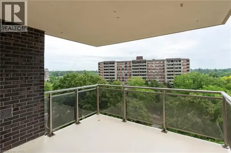 966 Inverhouse Drive Mississauga ON L5J 4B6