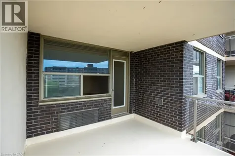 966 Inverhouse Drive Mississauga ON L5J 4B6