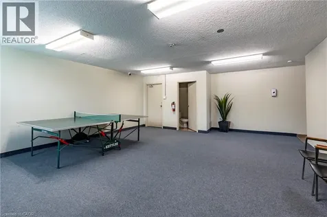 966 Inverhouse Drive Mississauga ON L5J 4B6