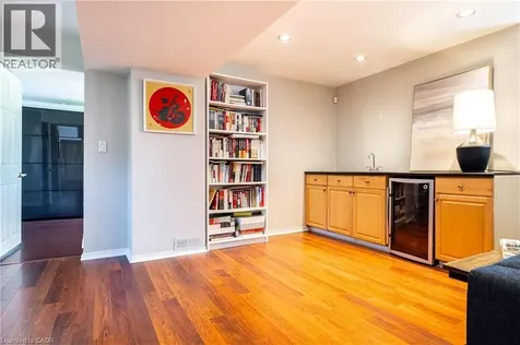1239 Baldwin Drive Oakville ON L6J 2W4