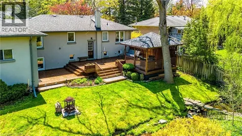 1239 Baldwin Drive Oakville ON L6J 2W4