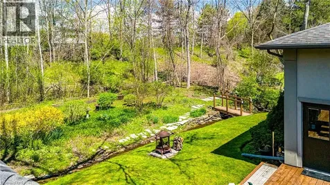 1239 Baldwin Drive Oakville ON L6J 2W4