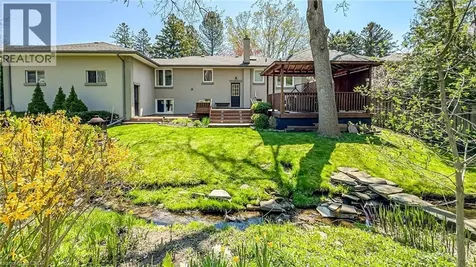1239 Baldwin Drive Oakville ON L6J 2W4