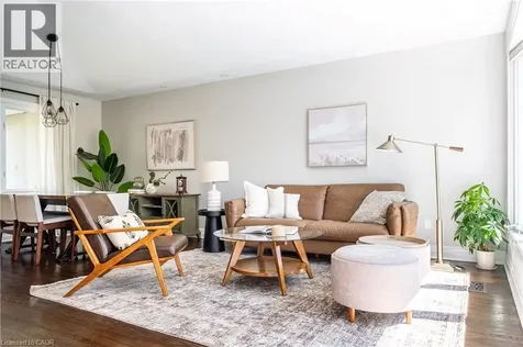 1239 Baldwin Drive Oakville ON L6J 2W4