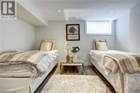 134 Anne Street Niagara-on-the-lake ON L0S 1J0