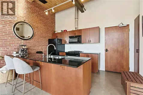 85 Spruce Street North Cambridge ON N1R 4K4