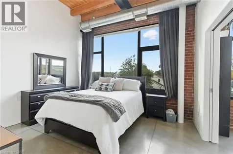 85 Spruce Street North Cambridge ON N1R 4K4