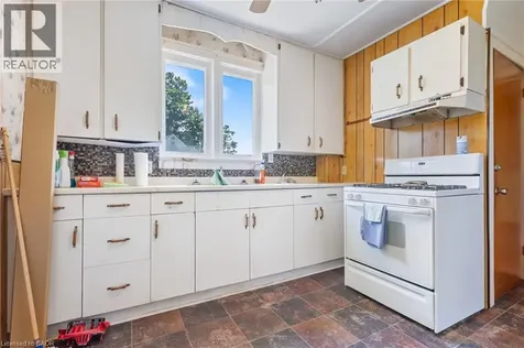 35 Basil Avenue Simcoe ON N3Y 3M4