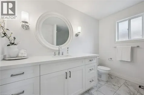 18 Keys Crescent Guelph ON N1G 5J7