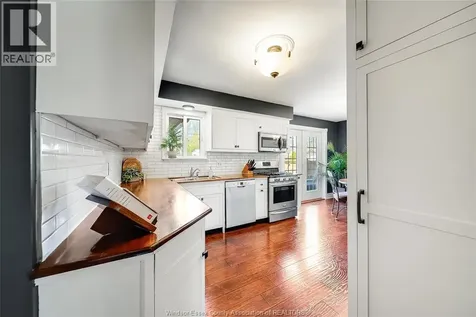 391 Betty Drive Windsor ON N8S 3W9