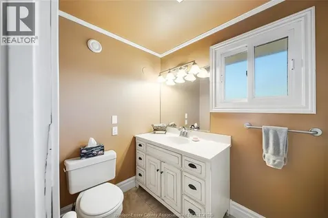 391 Betty Drive Windsor ON N8S 3W9