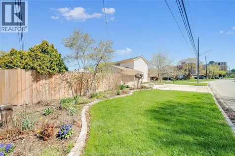 391 Betty Drive Windsor ON N8S 3W9