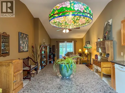 176 Bennie Avenue Leamington ON N8H 5L8