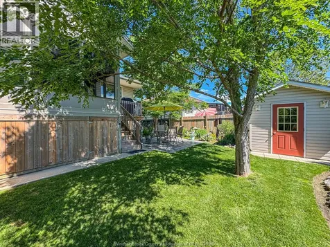 176 Bennie Avenue Leamington ON N8H 5L8