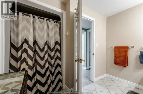 130 Sturgeon Meadows Avenue Leamington ON N8H 5L1