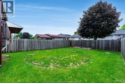 130 Sturgeon Meadows Avenue Leamington ON N8H 5L1