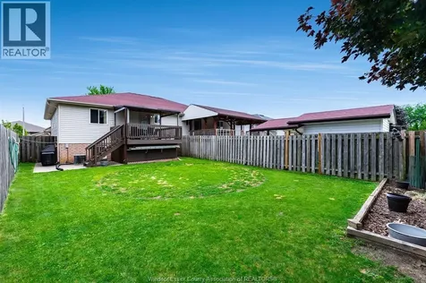 130 Sturgeon Meadows Avenue Leamington ON N8H 5L1