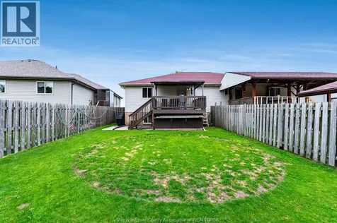 130 Sturgeon Meadows Avenue Leamington ON N8H 5L1