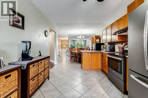 130 Sturgeon Meadows Avenue Leamington ON N8H 5L1