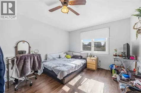 309 Edgewood Street Sarnia ON N7S 5S1
