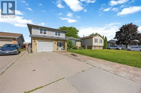 309 Edgewood Street Sarnia ON N7S 5S1