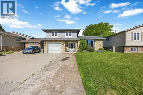 309 Edgewood Street Sarnia ON N7S 5S1