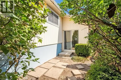 652 Ardleigh Crescent Burlington ON L7L 4K8
