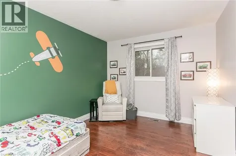 1774 Old Mill Road Kitchener ON N2P 1Z5