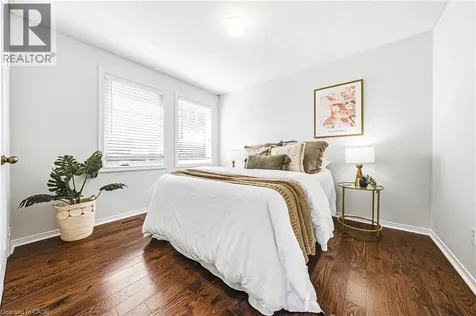 4153 Vermont Crescent Burlington ON L7M 4A9