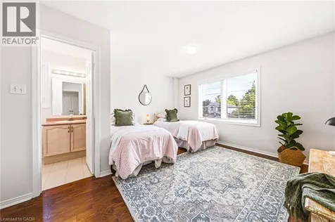 4153 Vermont Crescent Burlington ON L7M 4A9