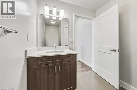 2061 Prospect Street Burlington ON L7R 1Z2
