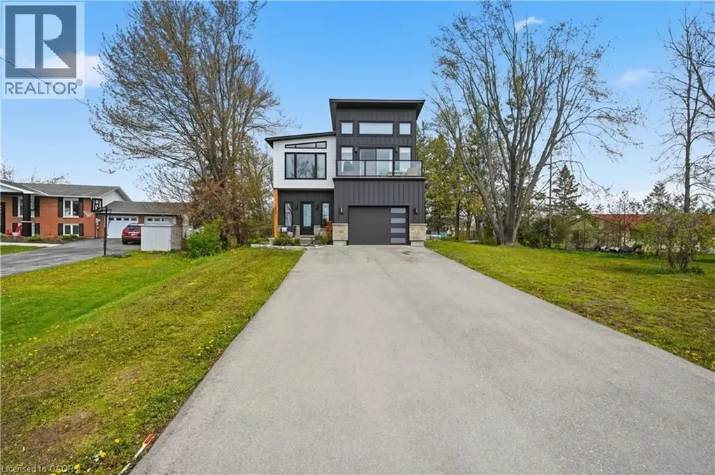 4642 Anderson Avenue Ramara ON L3V 6H7