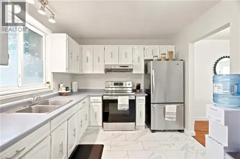 175 Siebert Avenue Kitchener ON N2C 2M1