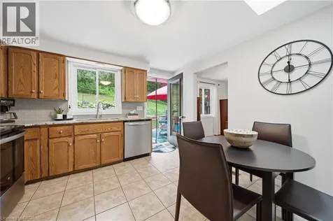 39 Wagoners Trail Guelph ON N1G 3M9