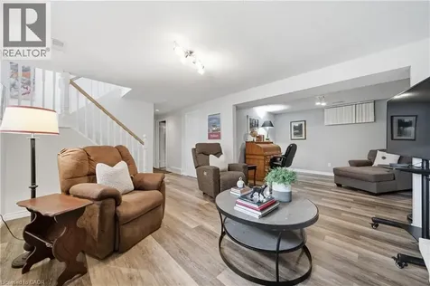39 Wagoners Trail Guelph ON N1G 3M9