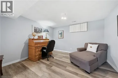 39 Wagoners Trail Guelph ON N1G 3M9
