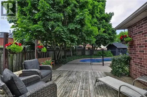 31 Birchlawn Avenue Cambridge ON N1S 4S1