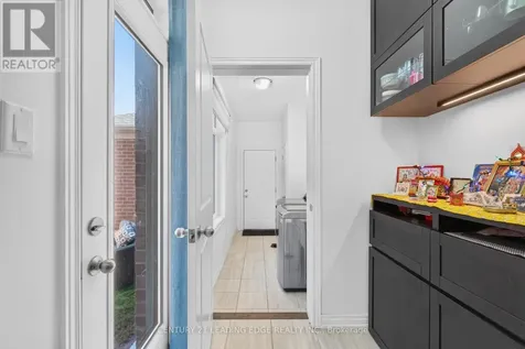 26 Hahn Street Whitby ON L1P 0H1