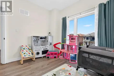26 Hahn Street Whitby ON L1P 0H1