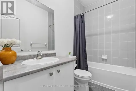 26 Hahn Street Whitby ON L1P 0H1