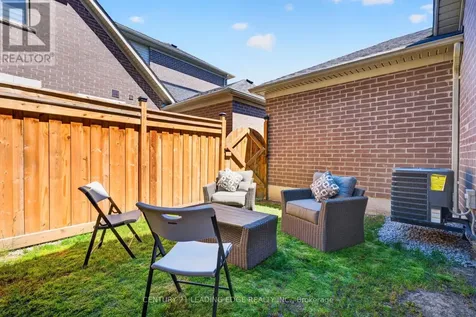 26 Hahn Street Whitby ON L1P 0H1
