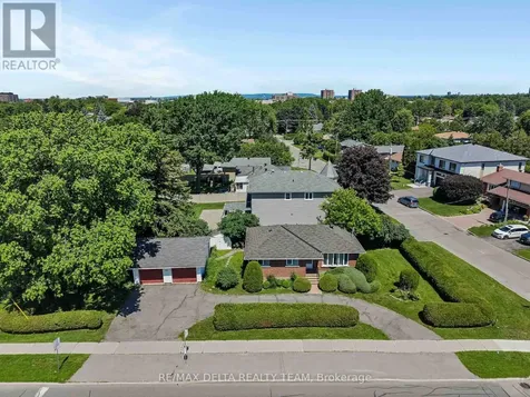 115 Meadowlands Drive West Ottawa ON K2G 2S2