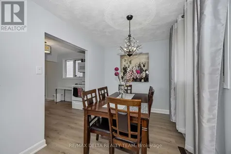 115 Meadowlands Drive West Ottawa ON K2G 2S2