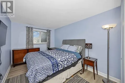 115 Meadowlands Drive West Ottawa ON K2G 2S2