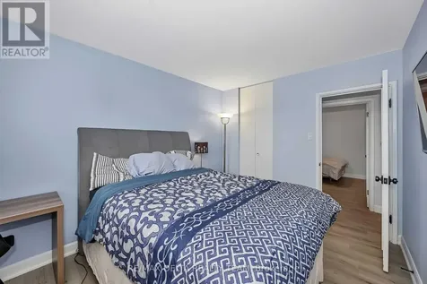 115 Meadowlands Drive West Ottawa ON K2G 2S2