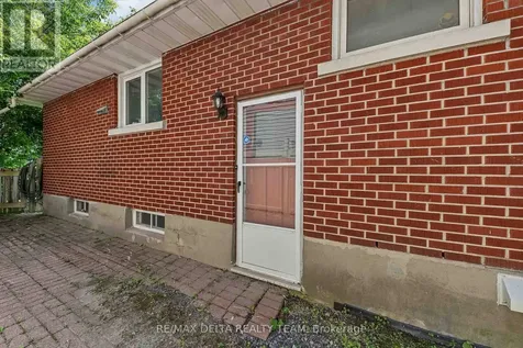 115 Meadowlands Drive West Ottawa ON K2G 2S2