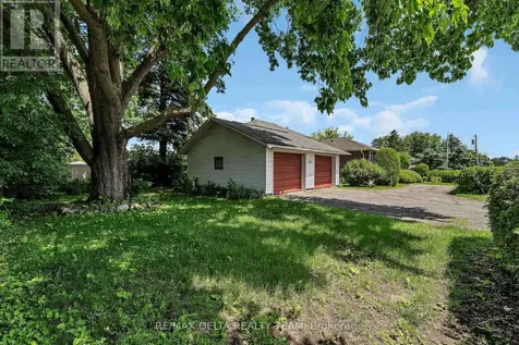 115 Meadowlands Drive West Ottawa ON K2G 2S2