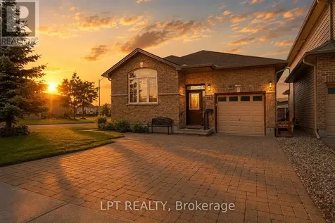 392 Bamburgh Way Ottawa ON K2J 6A6
