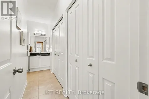 392 Bamburgh Way Ottawa ON K2J 6A6