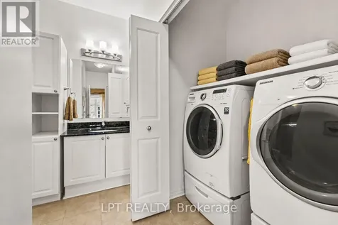392 Bamburgh Way Ottawa ON K2J 6A6